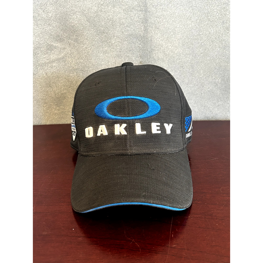 OAKLEY/ USA Hat California 1975 MFG Adjustable Black